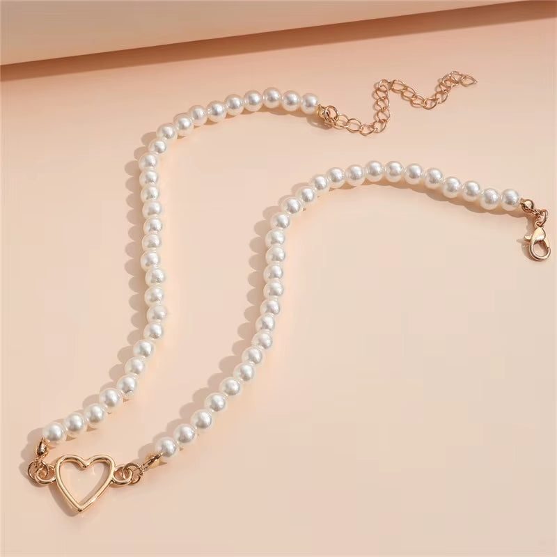 Imitation Pearl Trendy Love Heart Choker Necklace Female Personality Party Fashion Clavicle Collier Colar Perlas Collar Gift