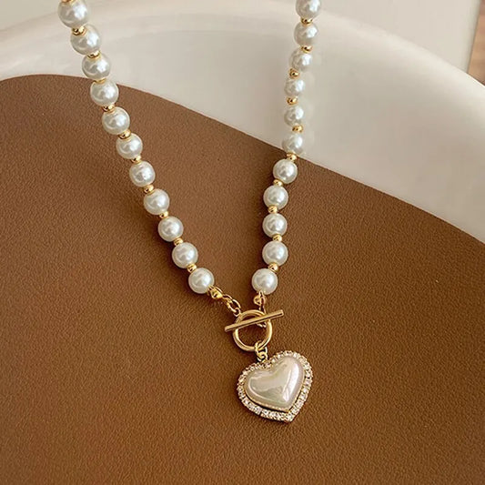 Elegant Pearl Necklace for Women Heart Pendant Necklaces Luxury Imitation Pearls Chain Necklaces Korean Jewelry Girls Gifts